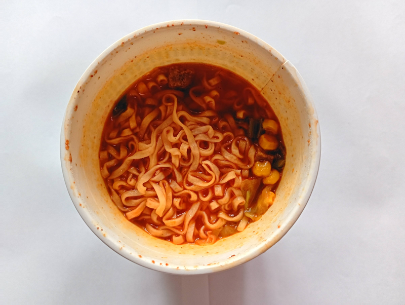 チリトマトヌードル アレンジ 酢