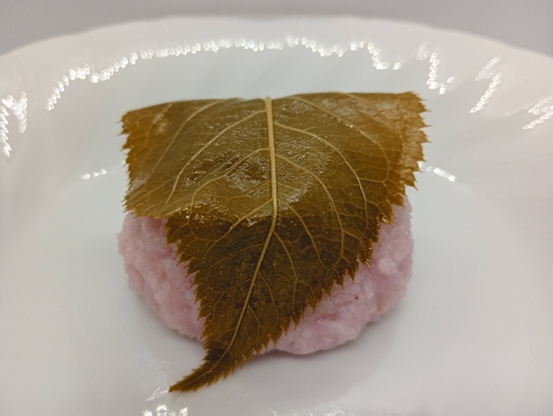 桜餅 葉っぱ 食べる