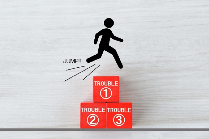 フローリング 布団 下に敷くもの 痛くない