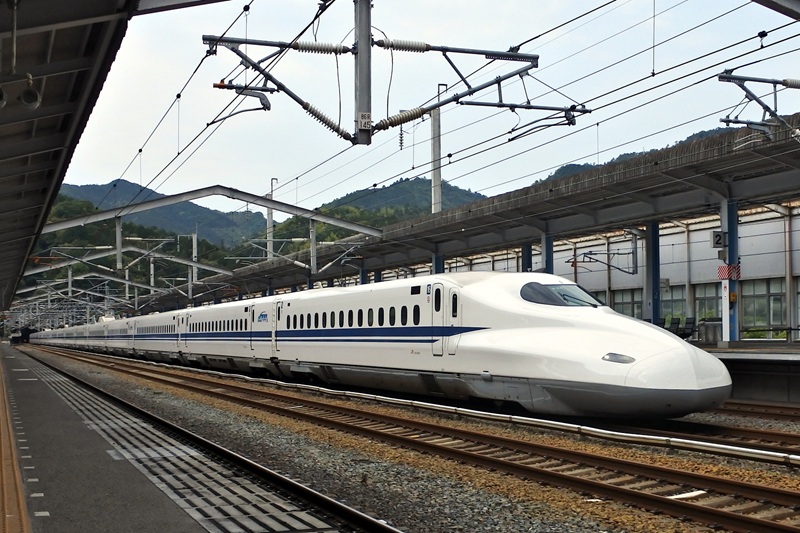 新幹線のぞみ